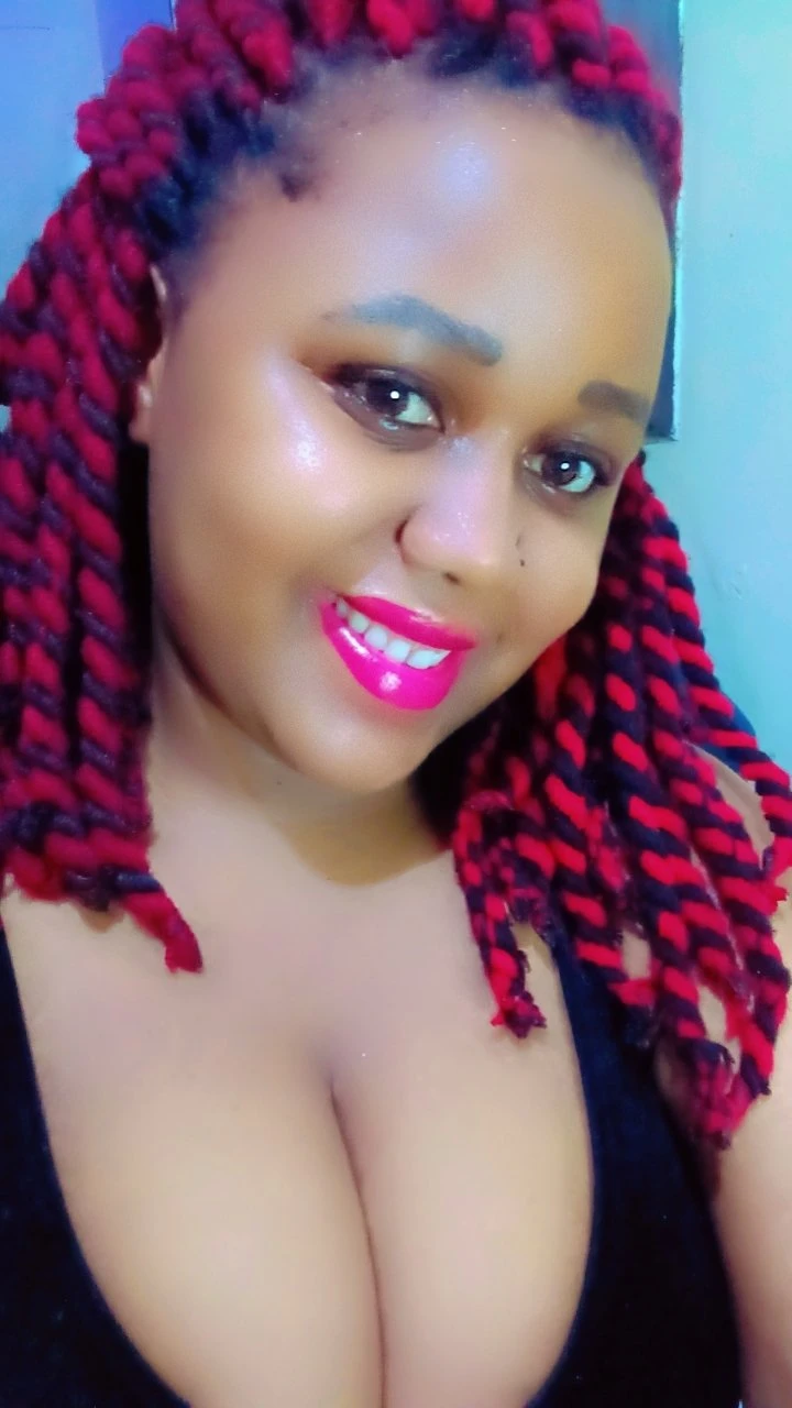 Eva – Tanzanian escort in Noida — 2 / 4