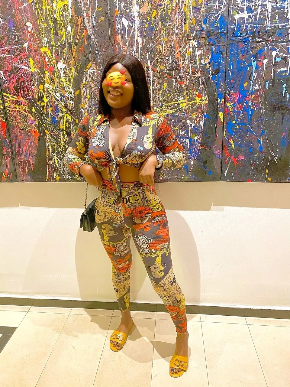 Cookie – Ghanaian escort in Lomé — 2 / 4