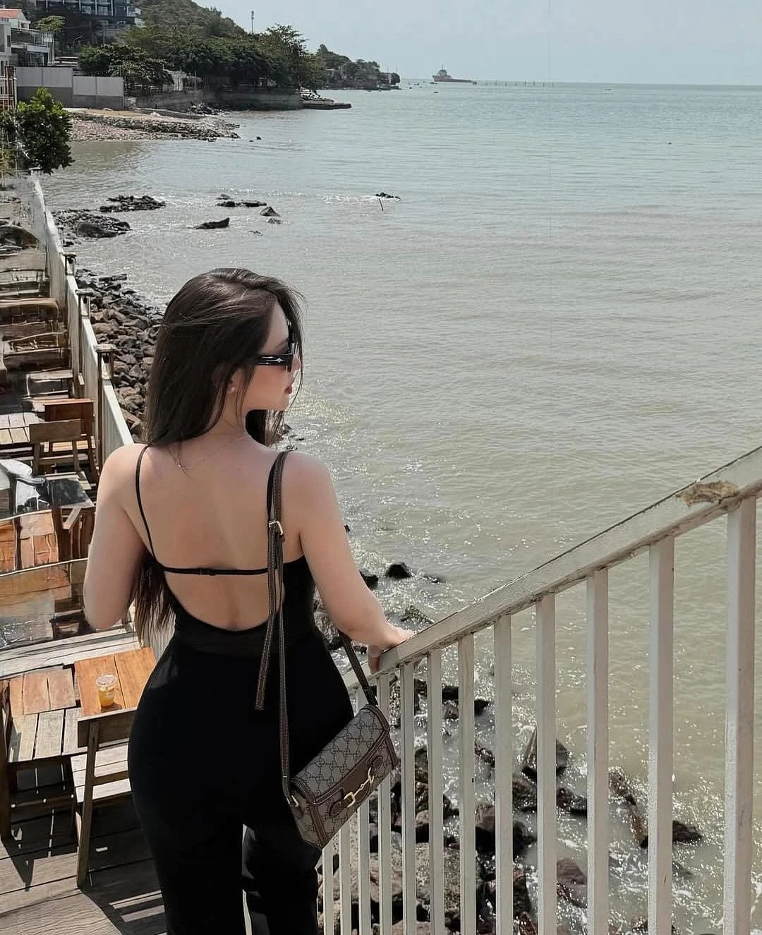 Selena – Vietnamese escort in Colombo — 5 / 7