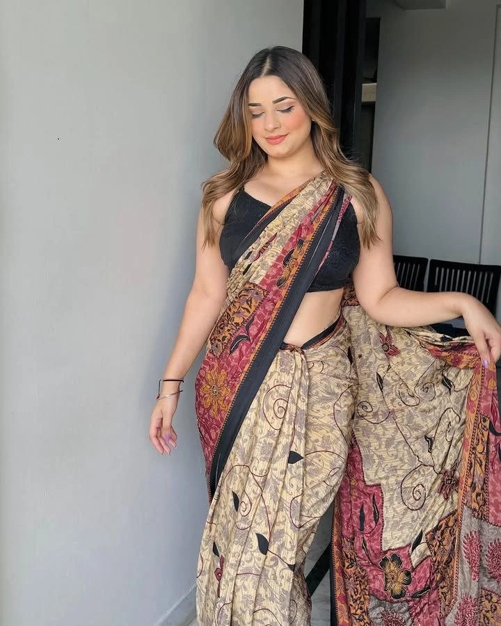 Sonali Patel – Indian escort in Udaipur — 3 / 5