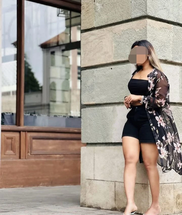 Tifeny Frenando – Sri Lankan escort in Colombo — 7 / 10
