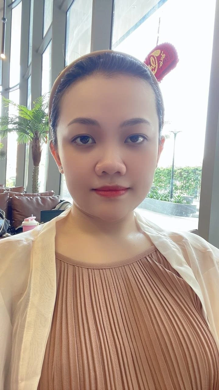 Cici – Vietnamese escort in Ho Chi Minh City — 9 / 10