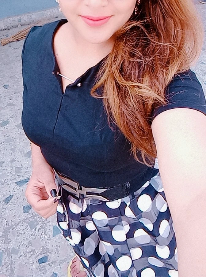 Neha Singh – Indian escort in New Delhi — 4 / 5