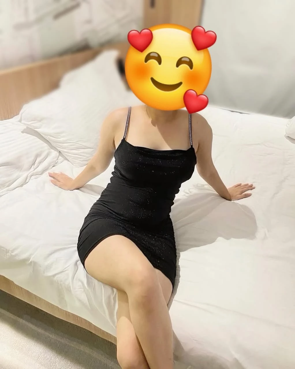 Hot & Classy Independent Escort in Noida – Indian escort agency in Noida — 6 / 8