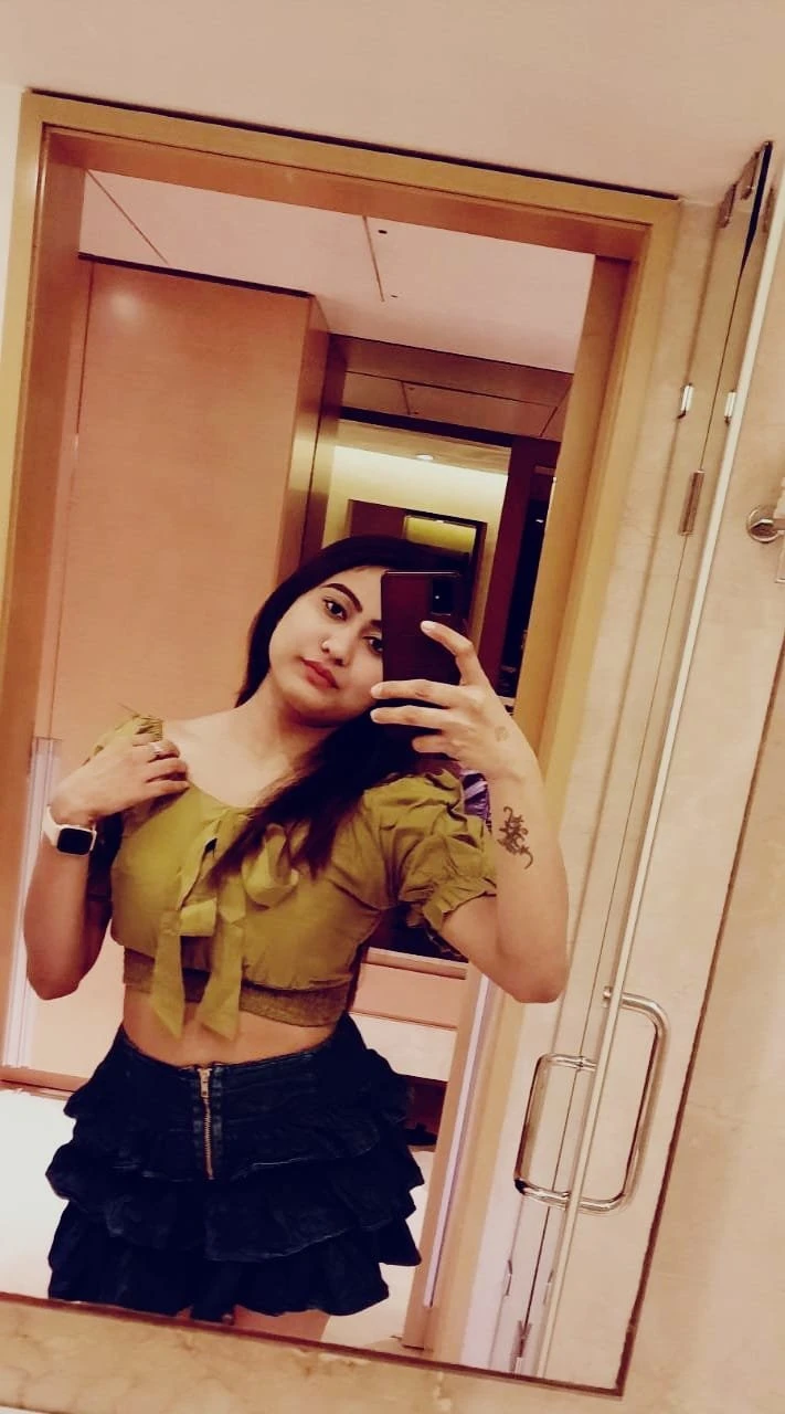 Miss Riya – Indian escort in New Delhi — 3 / 4