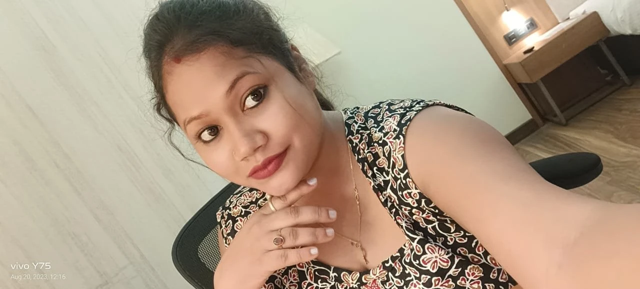 Nikita – Indian escort in Kolkata — 5 / 6