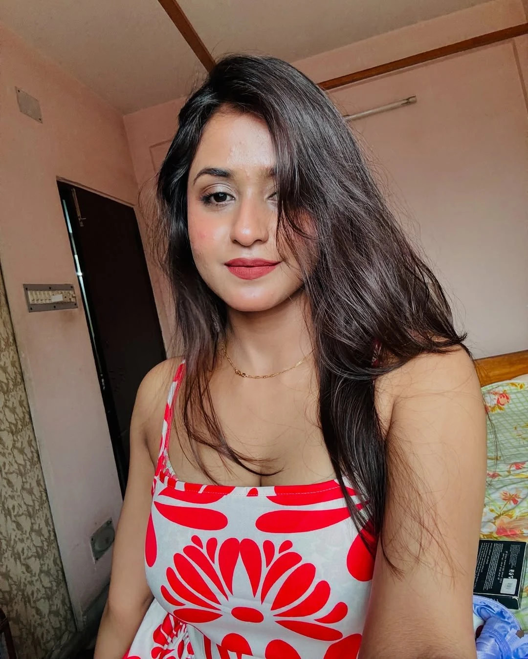 Divyanshi Rathore – Indian escort in Surat — 3 / 4