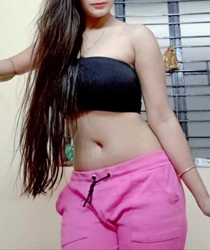 Ananya (webcam and Real meet) – Indian escort in New Delhi — 2 / 8