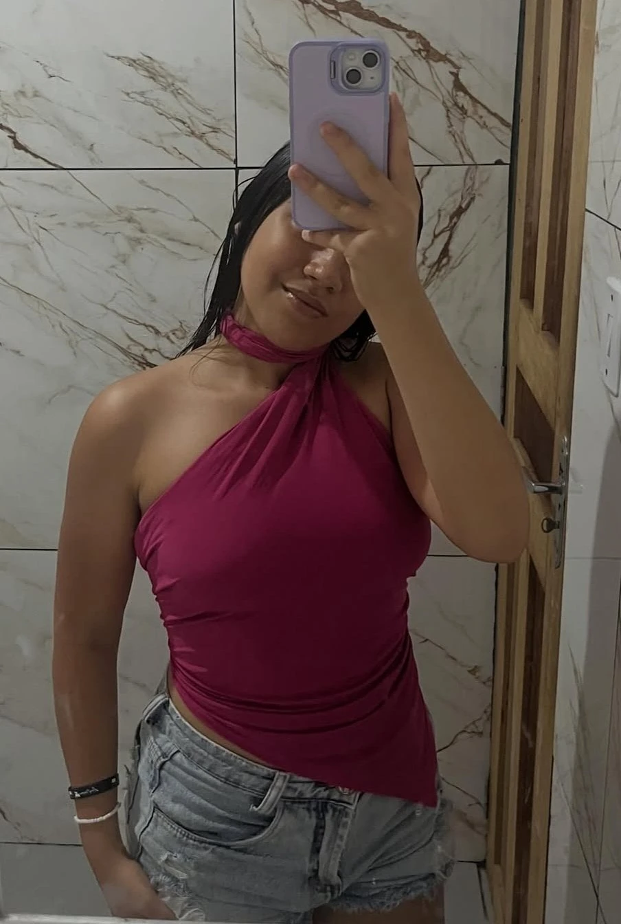 Tiya – Indian escort in Noida — 3 / 4