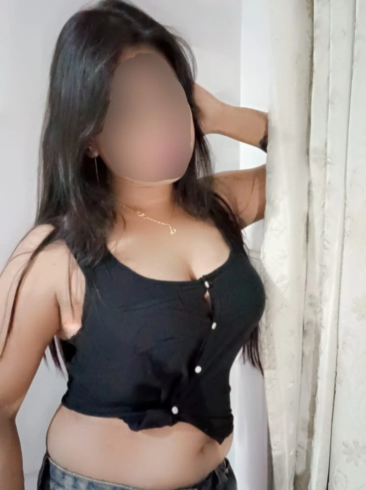 Radha – Indian escort in Pune — 2 / 6