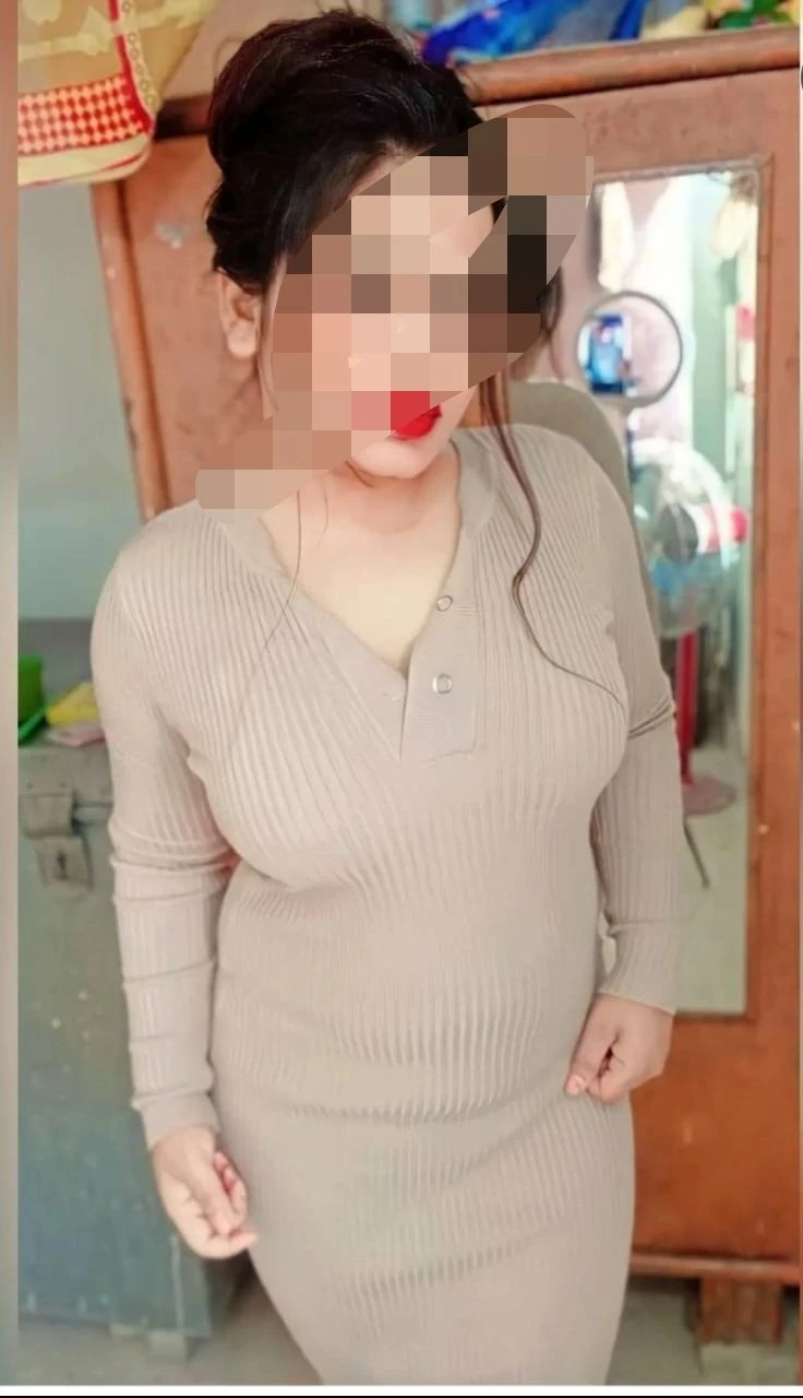Sunita – Indian escort in Pune — 2 / 3