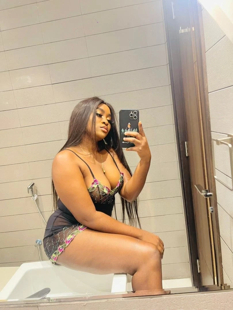 Chanelle – Ugandan escort in Casablanca — 3 / 4