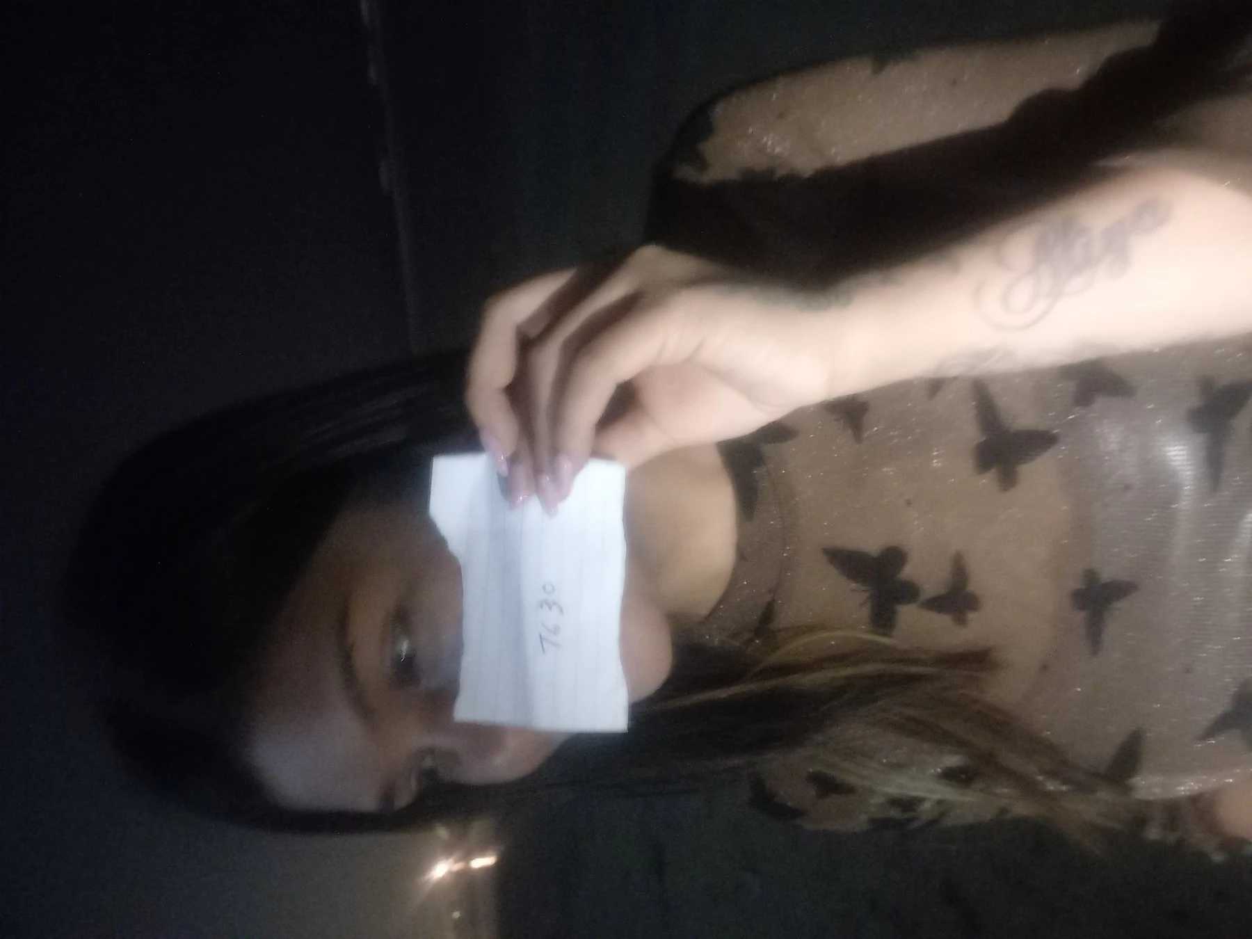 Nidhi – escort in Mumbai — 1 / 7