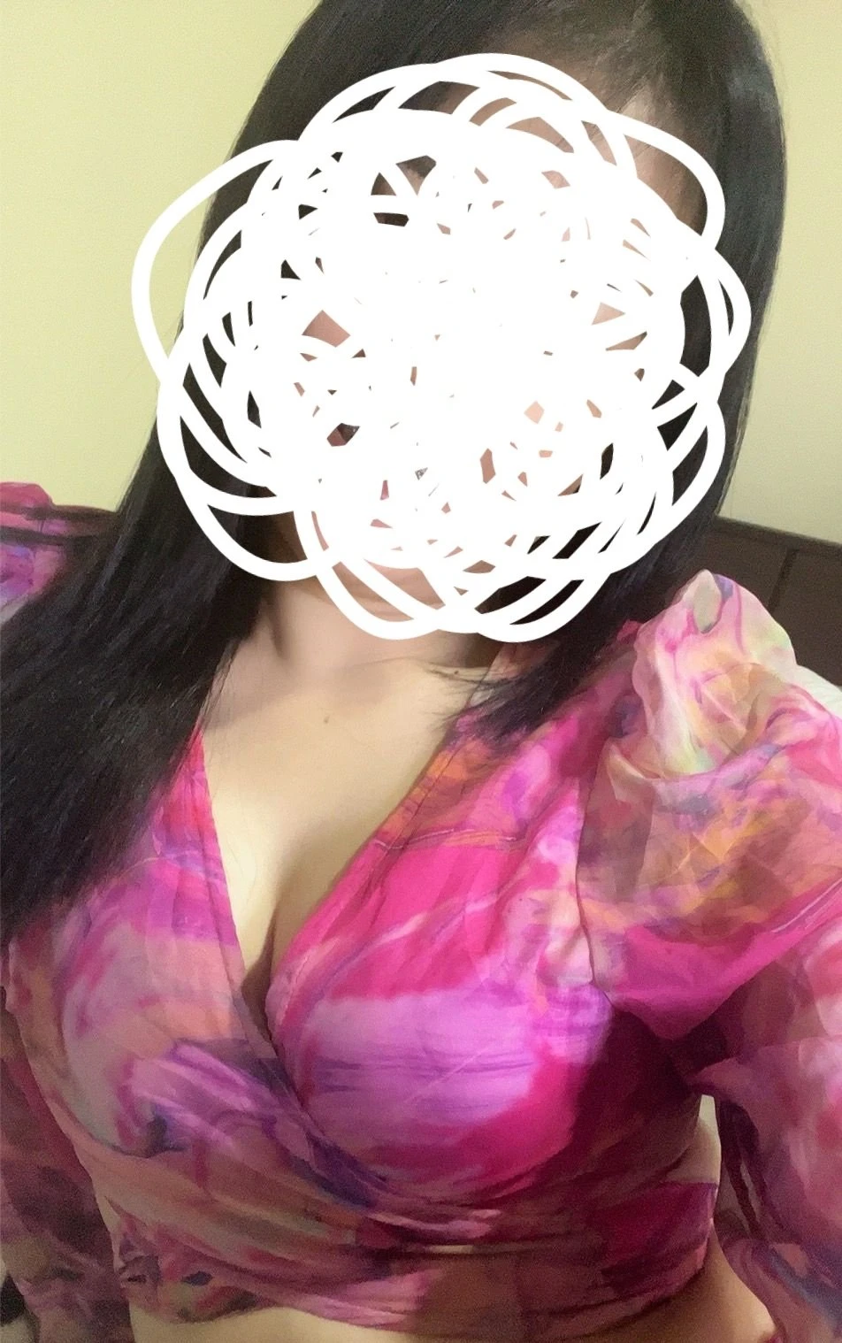 Hazel – Thai escort in Colombo — 3 / 4