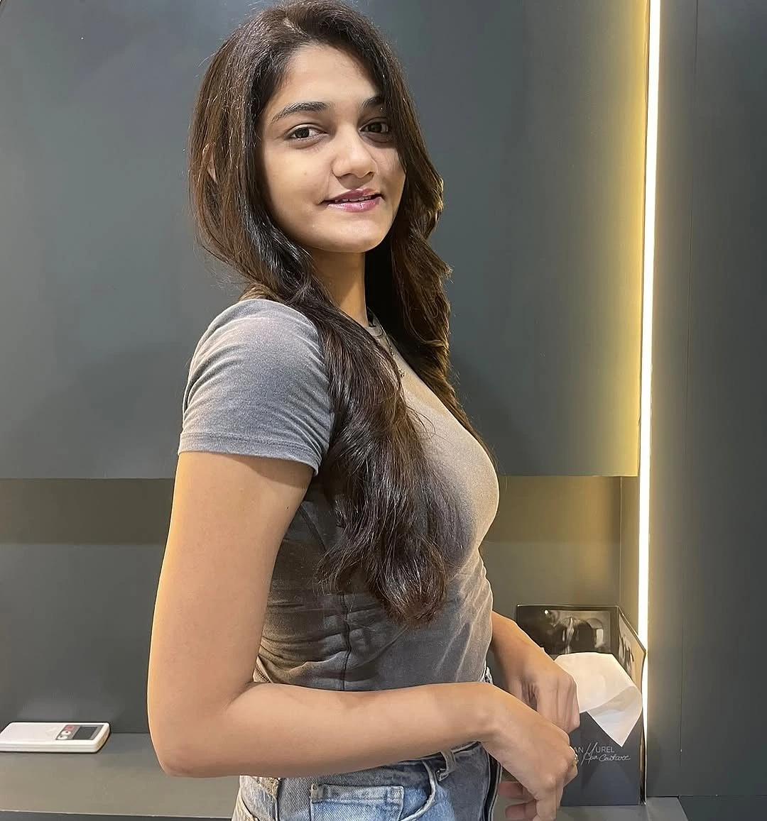 Sumridhi – Indian escort in Pondicherry — 2 / 3
