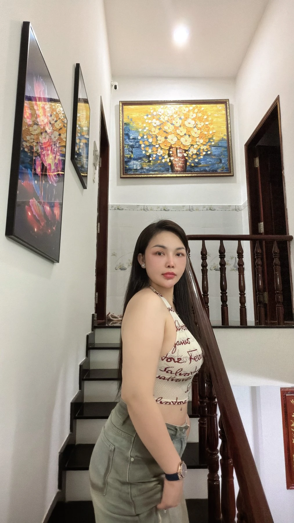 Anna – Vietnamese escort in Ho Chi Minh City — 15 / 19