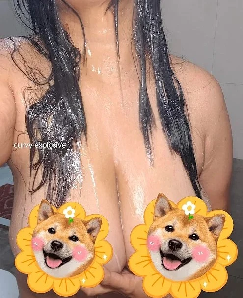 Curvy Explosive – Indian escort in Mumbai — 2 / 9