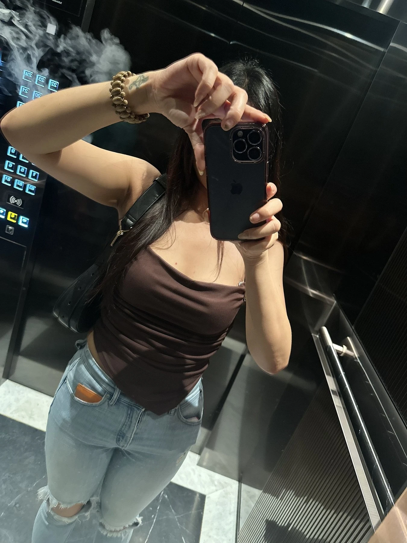 Kimberly HCM – Vietnamese masseuse in Ho Chi Minh City — 4 / 25