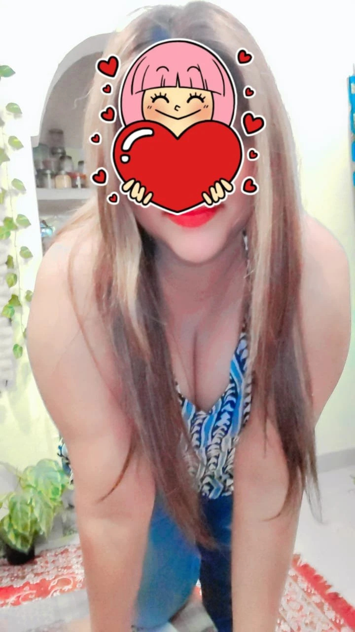 ViP bhabhi independent BJ queen – Indian adult performer in New Delhi — 9 / 21