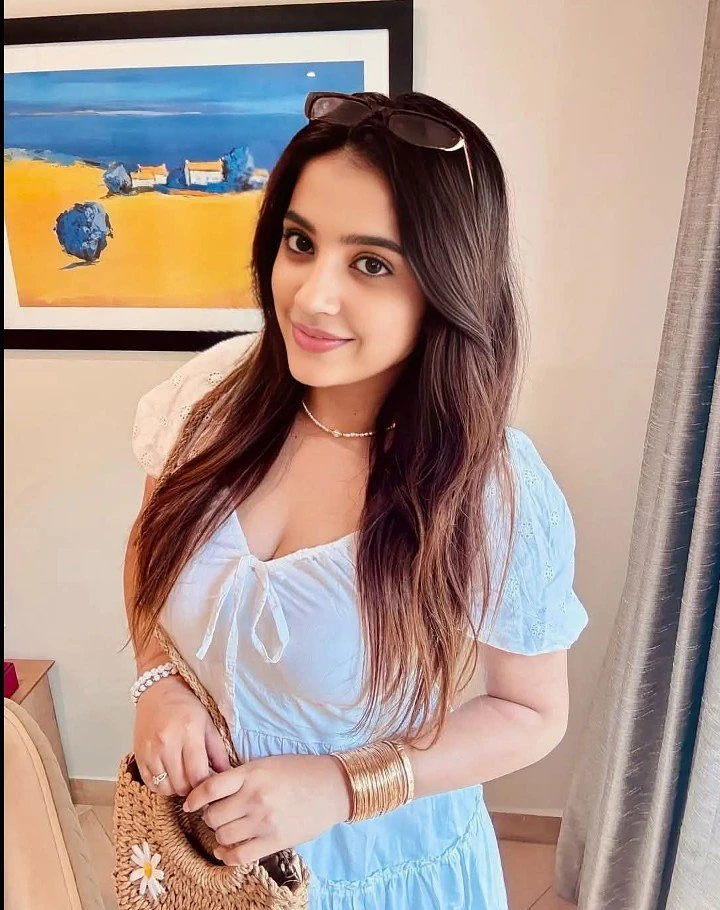 Neha Sharma Escort Service 24h Available – Indian escort in Hyderabad, Escort, Hyderabad