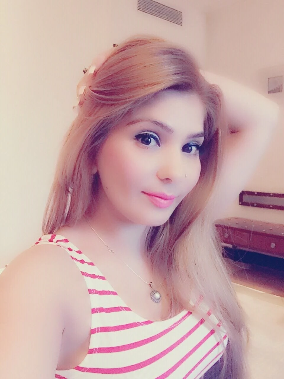 Rosy Malkova – Afghan escort in Kolkata, Escort, Kolkata