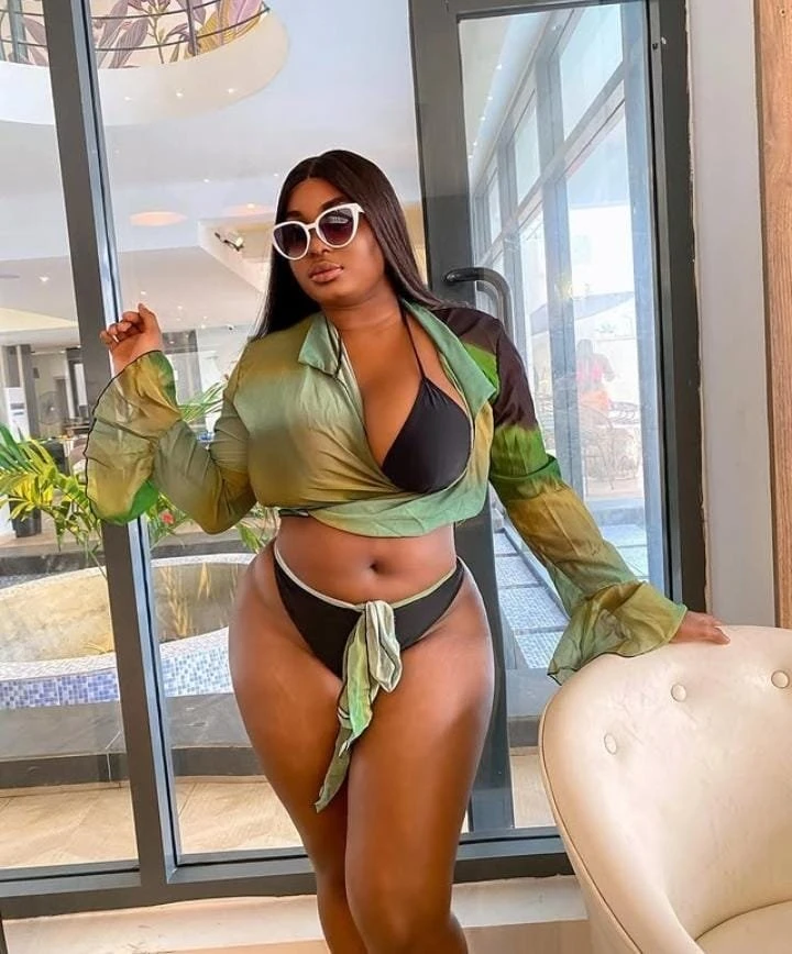 Favor – Batswana escort in Hyderabad — 2 / 6