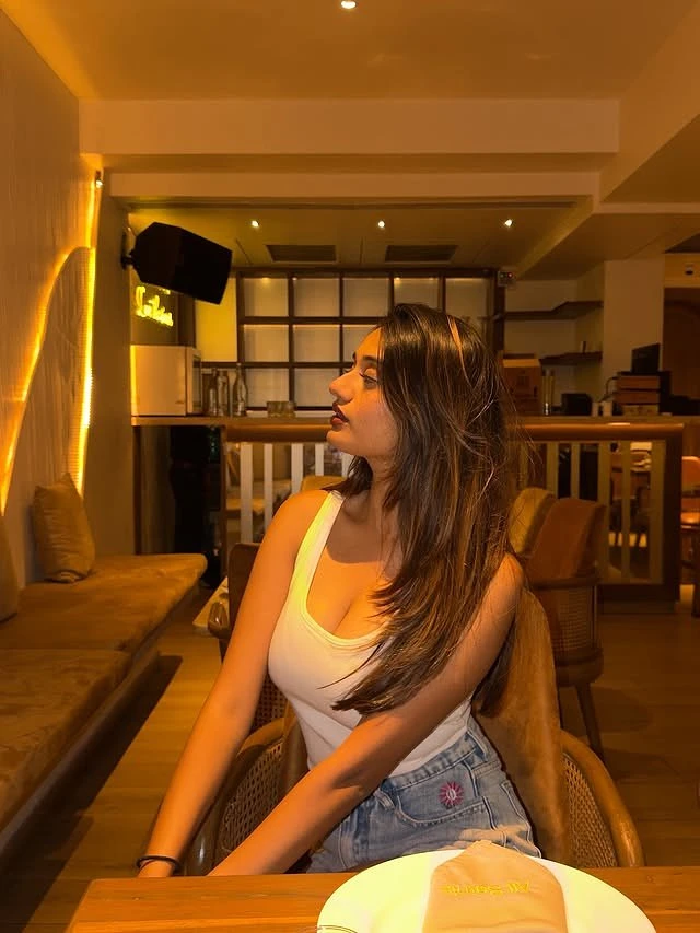 Kanika – Indian escort in Kolkata — 4 / 6
