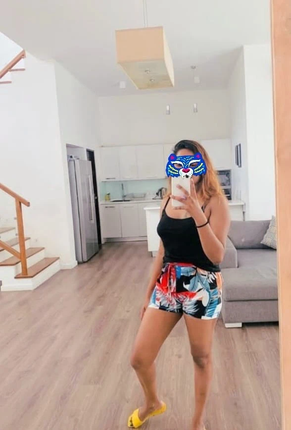 Madu – escort in Colombo — 2 / 6