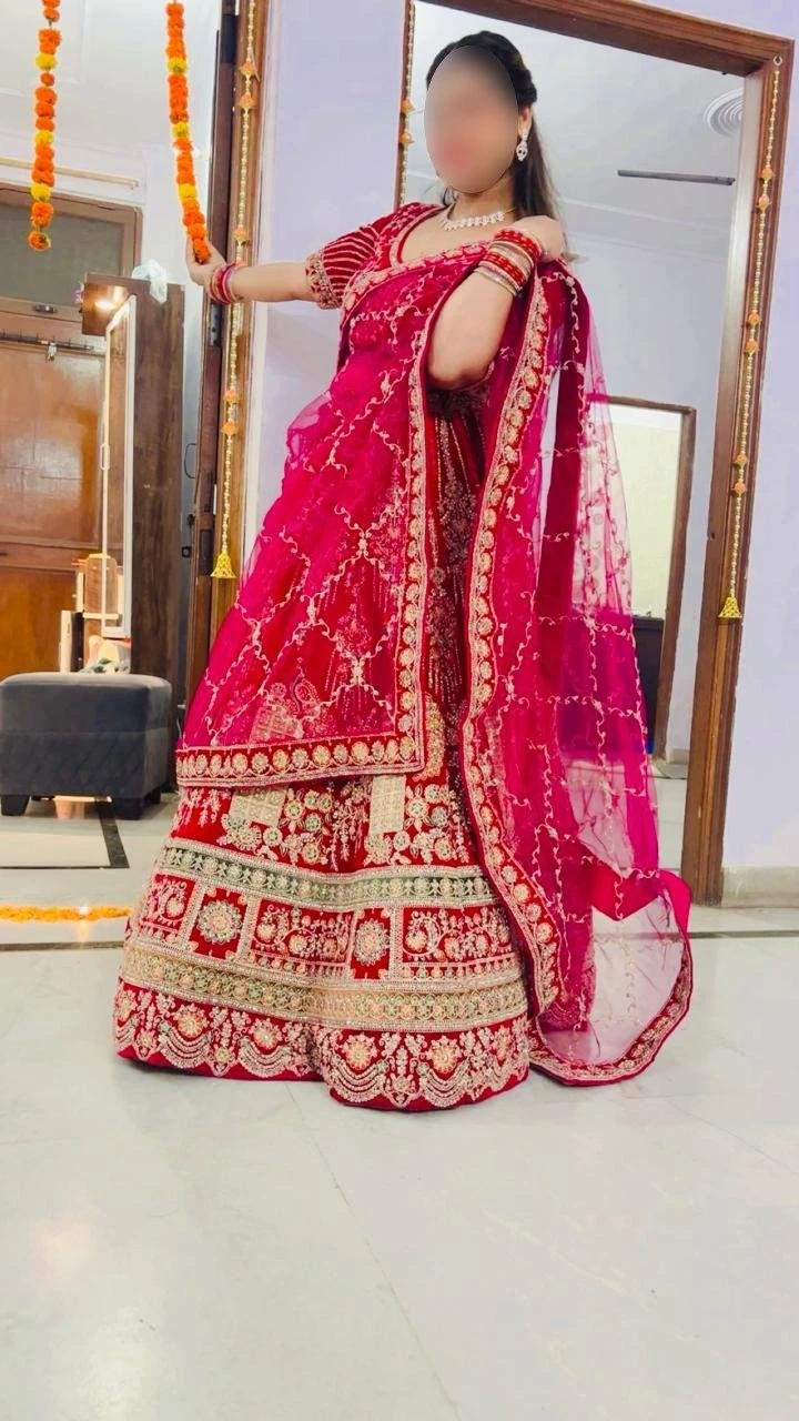 Soniya – Indian escort in Visakhapatnam — 3 / 9
