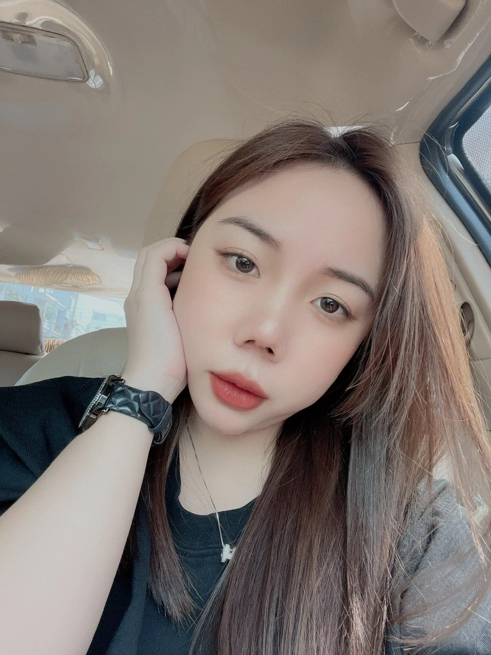 Angela Riming Anal Full Service – Vietnamese escort in Ho Chi Minh City, Escort, Ho Chi Minh City