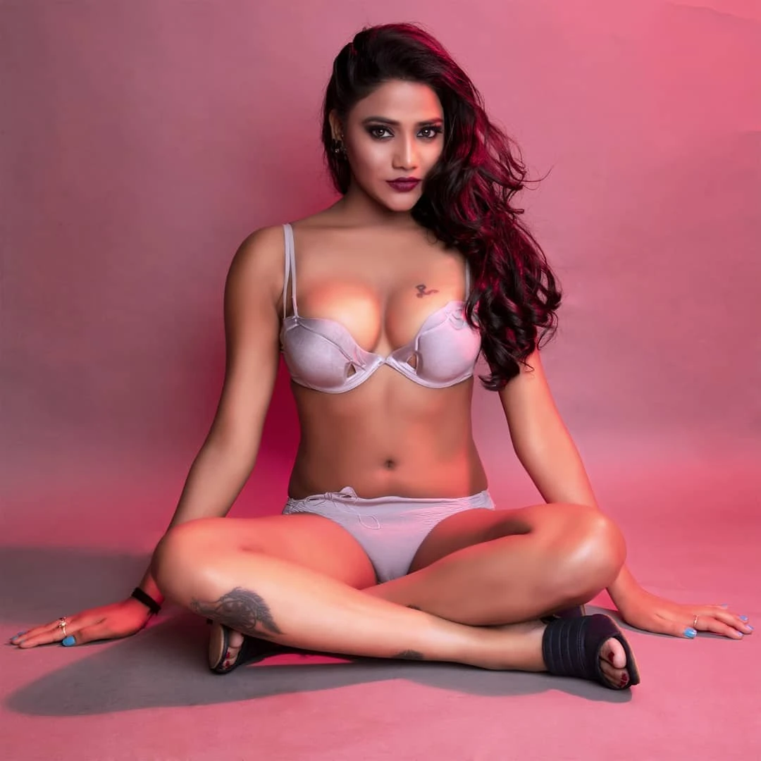 Shehnaaz Khan – Indian escort in New Delhi, Escort, New Delhi