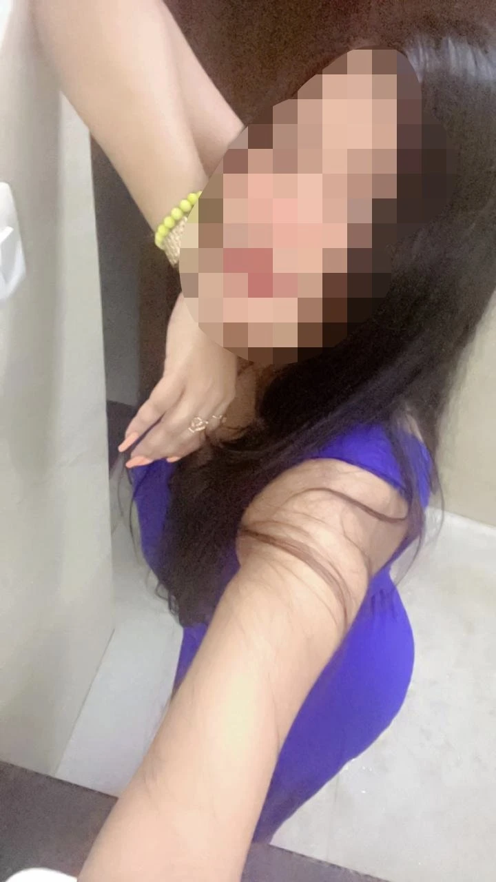 ꧁( Cam Show Reshmi )꧂24 Real Service – Indian escort in Mumbai — 1 / 4