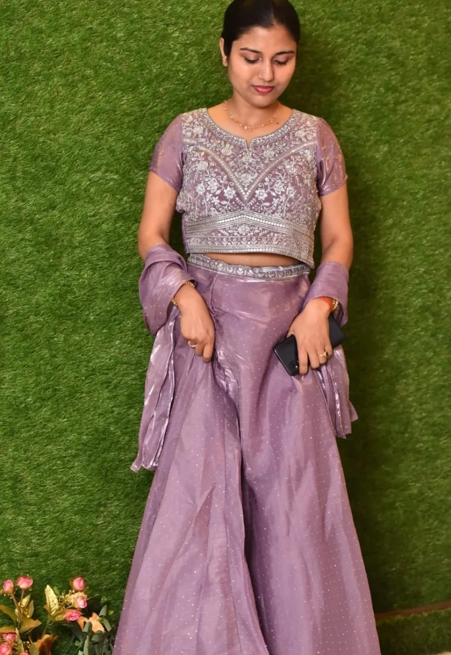 Riya 24*7 Escort available. & web cam – Indian escort agency in Mumbai — 1 / 3