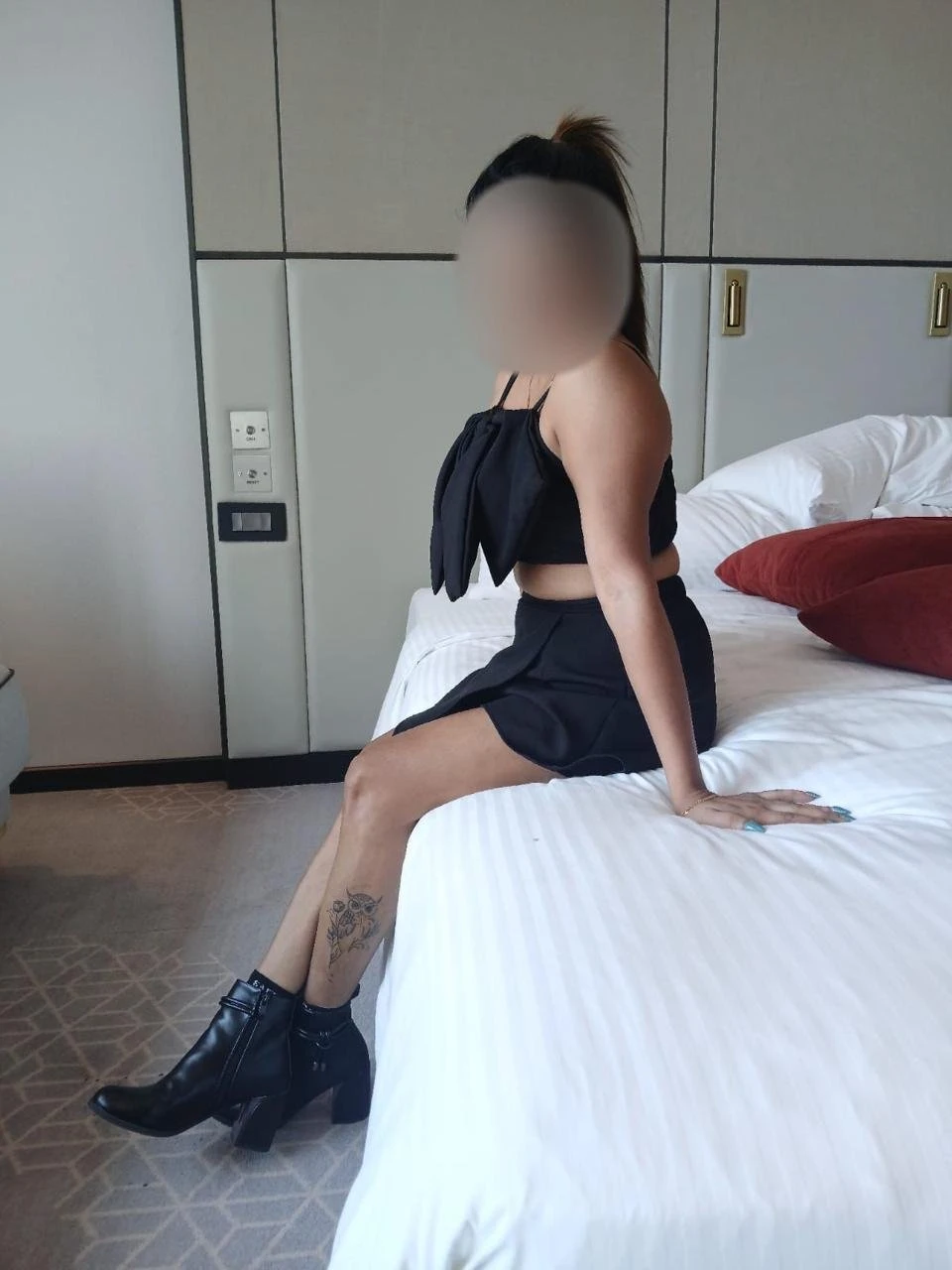 A young and cute girl Roshel[Independen] – Sri Lankan escort in Colombo — 3 / 16