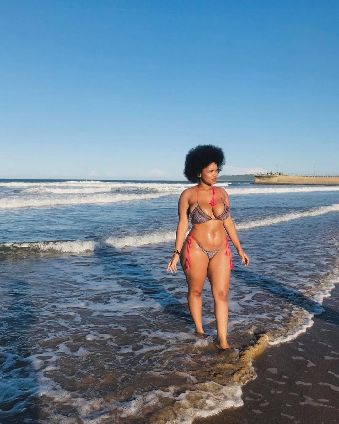Desert Blossom – Togolese escort in Beirut — 2 / 7