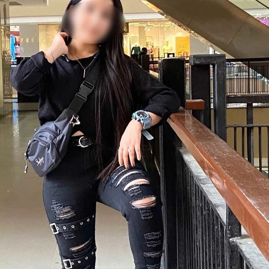 Isha on Mutual Understanding – Indian escort in Mumbai, Escort, Mumbai