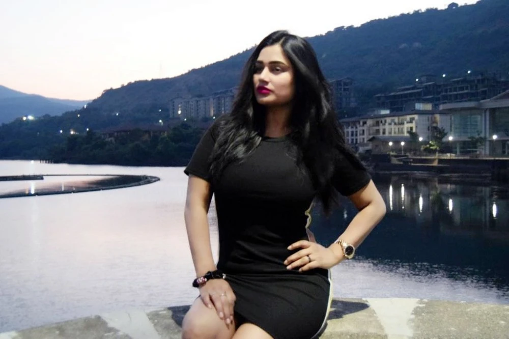 Mehak Sharma – Indian escort in Mumbai — 5 / 6