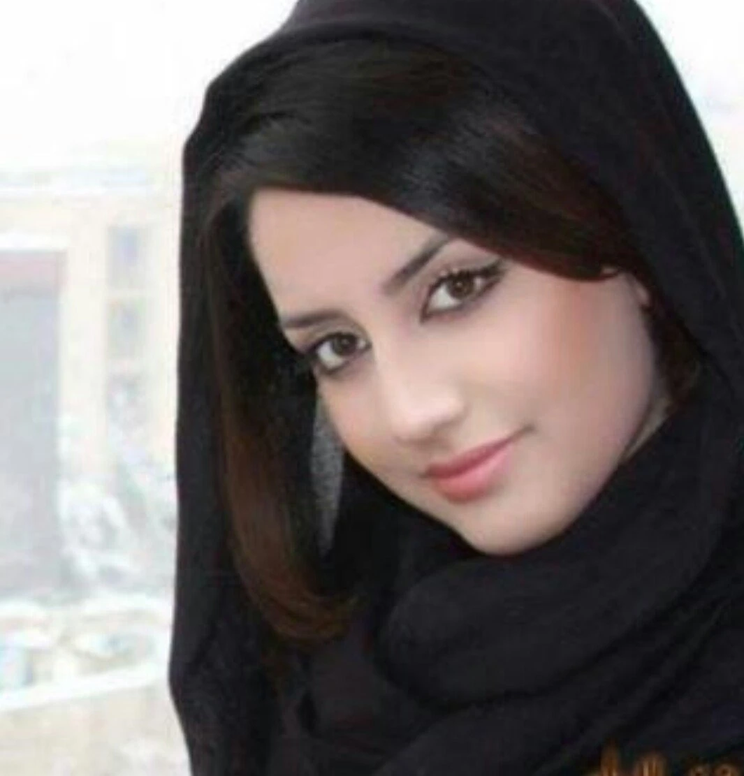 Deeksha Service Girl – Indian escort in Bangalore — 2 / 3