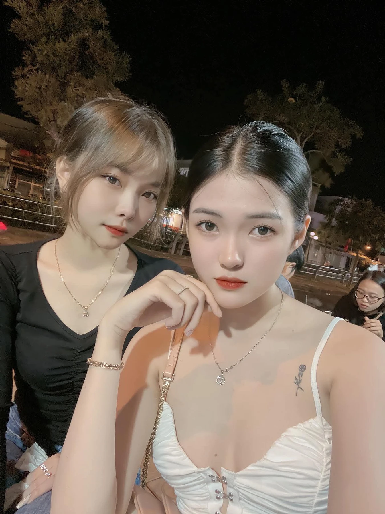 Ti Na – Vietnamese masseuse in Kathmandu — 12 / 23