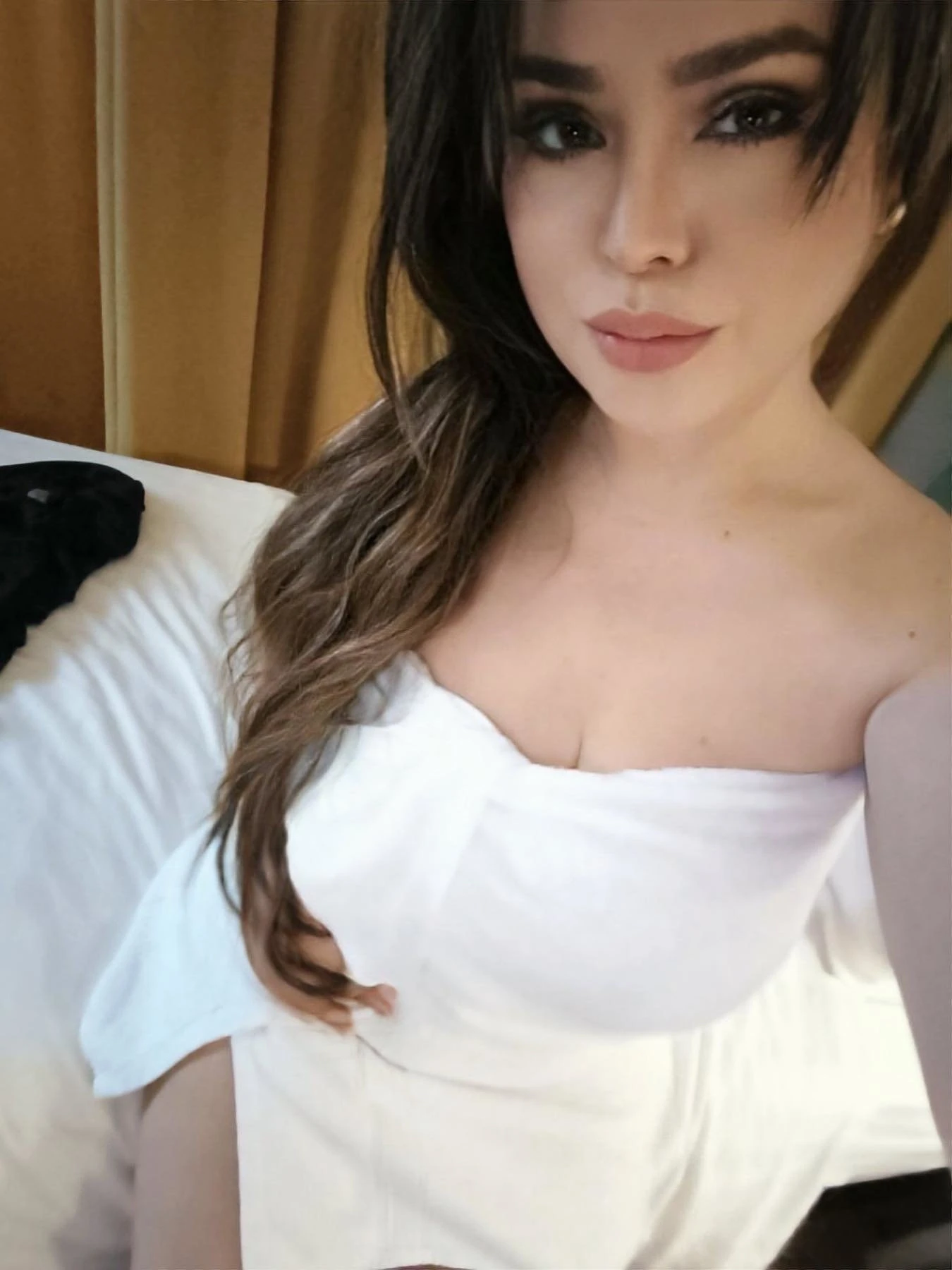 Colombian Latina fantasy just arrived – Colombian escort in Hyderabad — 6 / 20