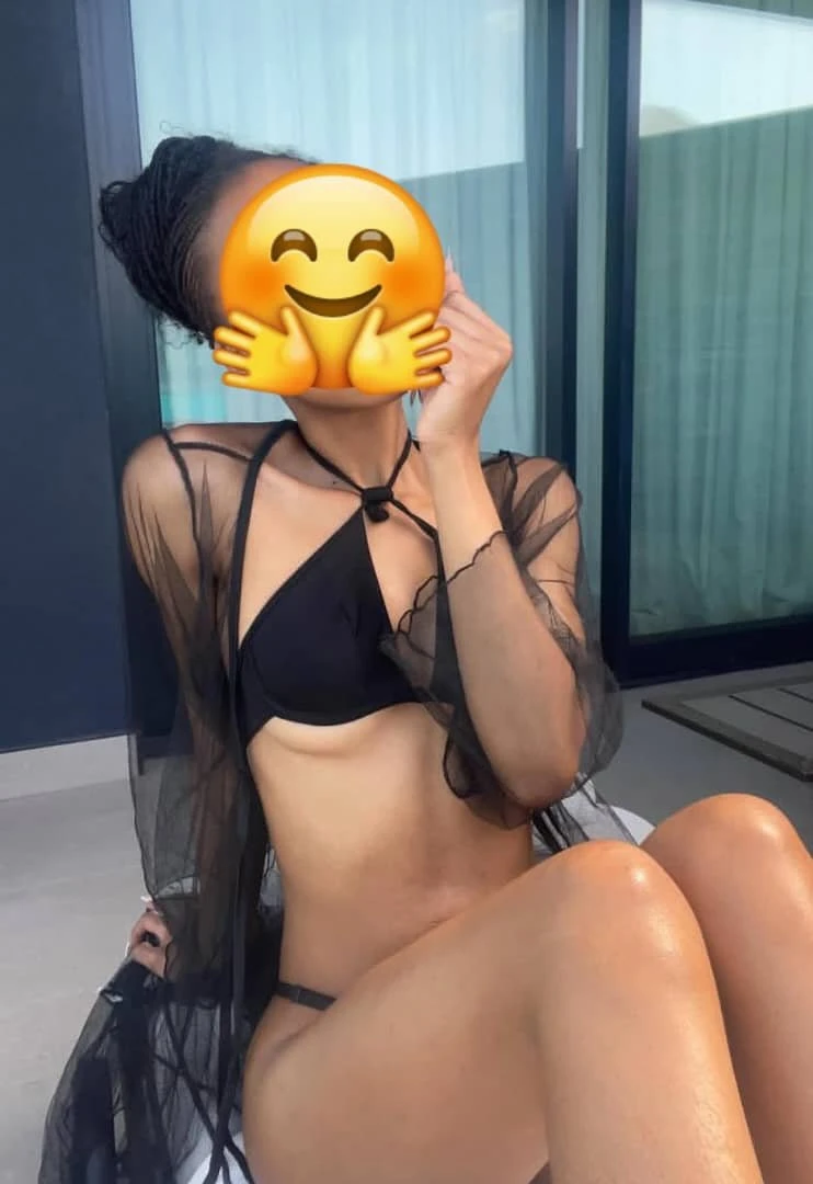 Shallom – escort in Vadodara — 4 / 6