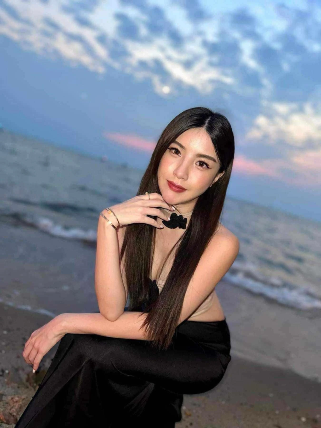 Anny Lee – Vietnamese escort in Seoul — 21 / 25