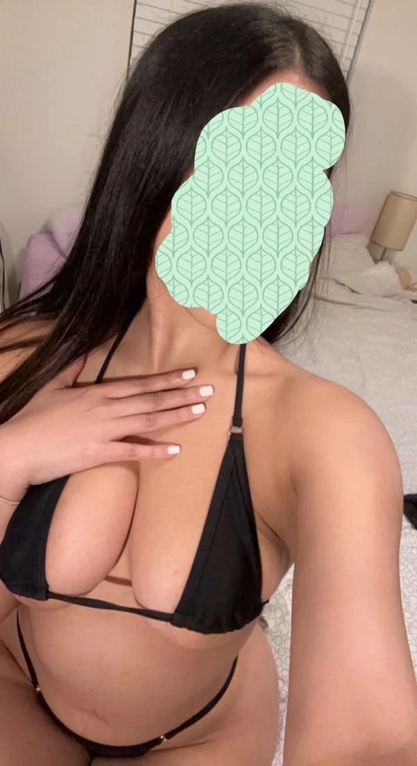 Somyaa – Indian escort in Pune — 1 / 3