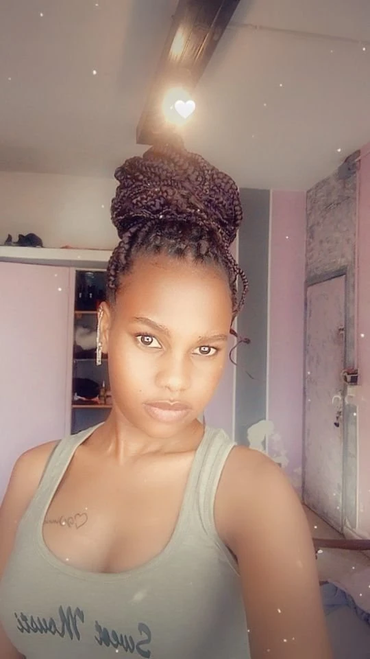Ruby – Tanzanian escort in Beirut — 2 / 7