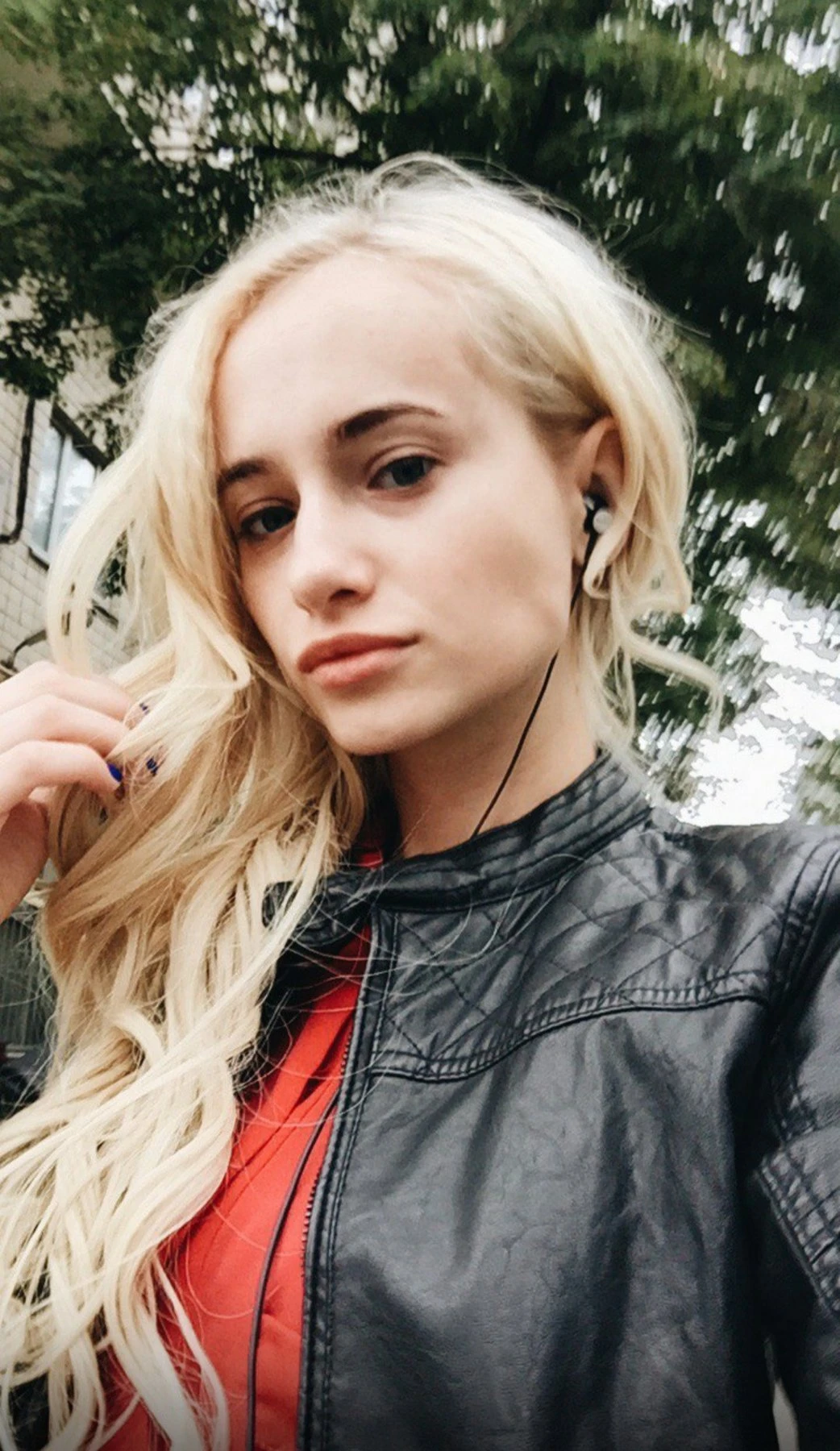 Verification by videocal ,porno star – Lithuanian escort in Mumbai — 12 / 14