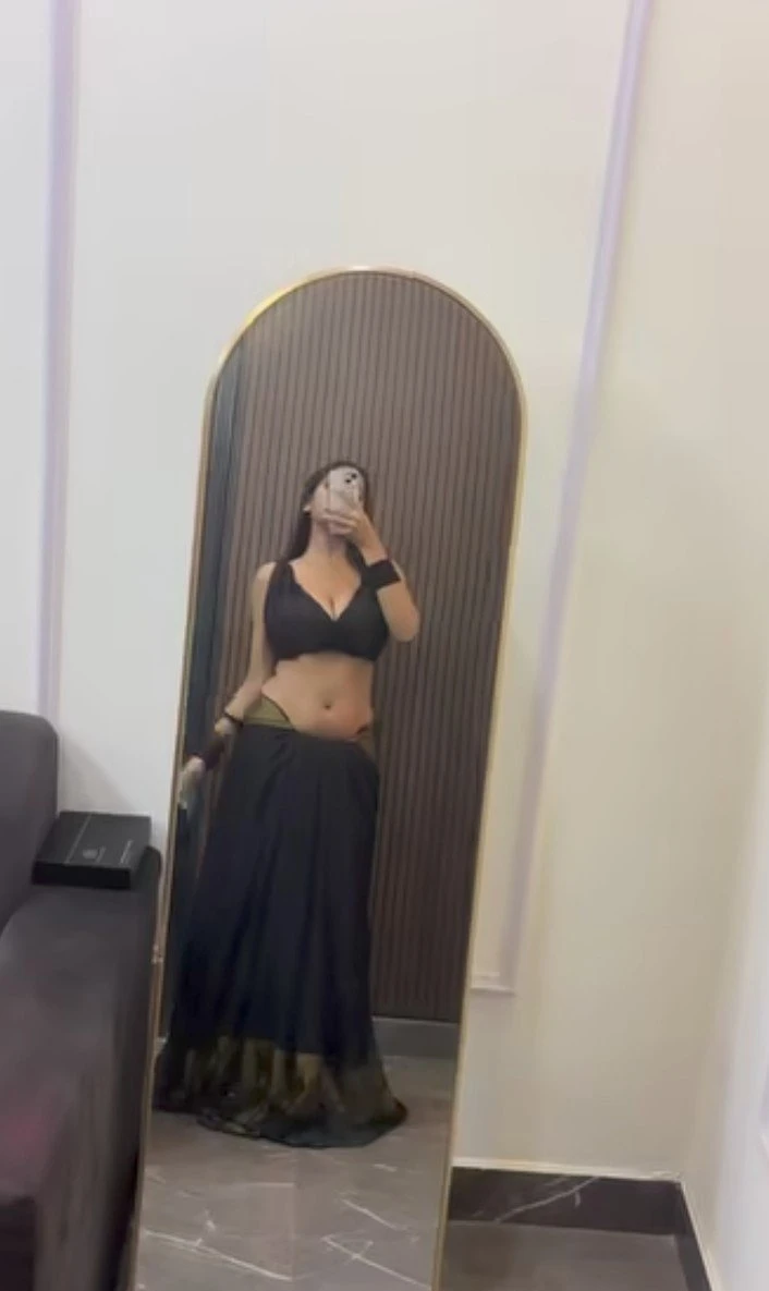 Riya – Indian escort in Mumbai — 3 / 5