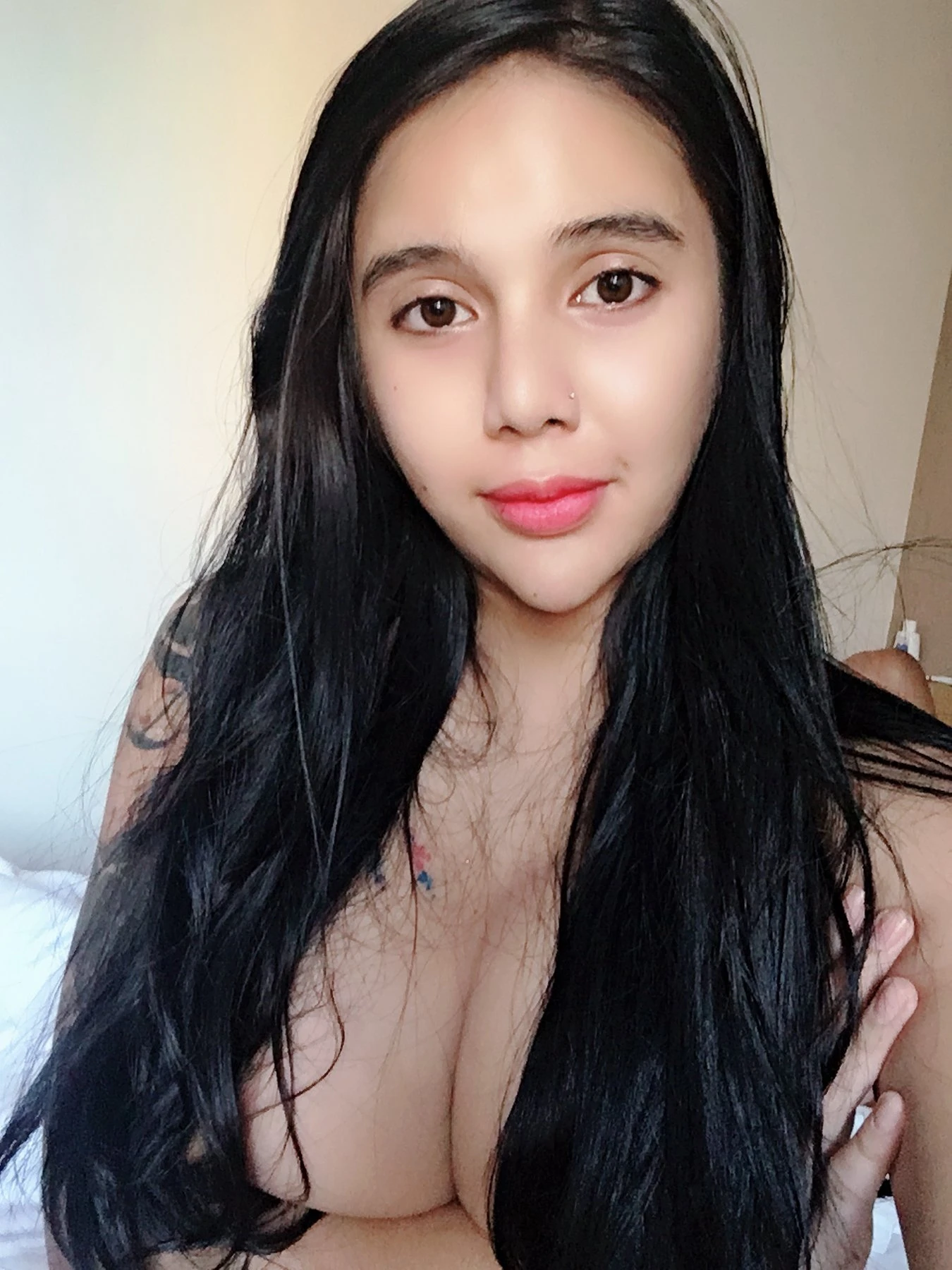 Lily CAMSHOW – escort in Ho Chi Minh City, Escort, Ho Chi Minh City