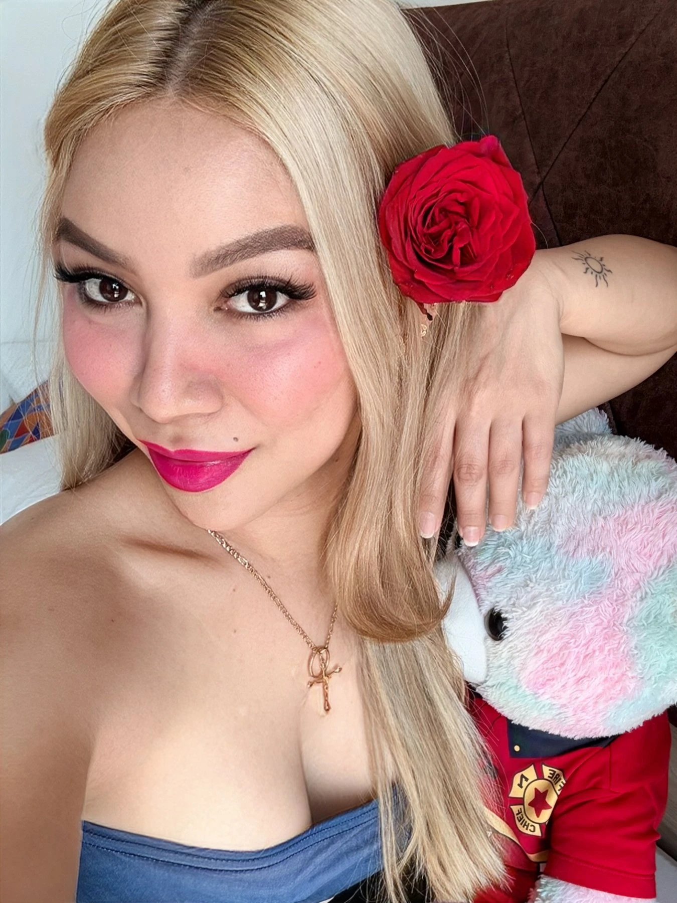MARIA MATILDA TAN – Malaysian escort in Casablanca — 24 / 31