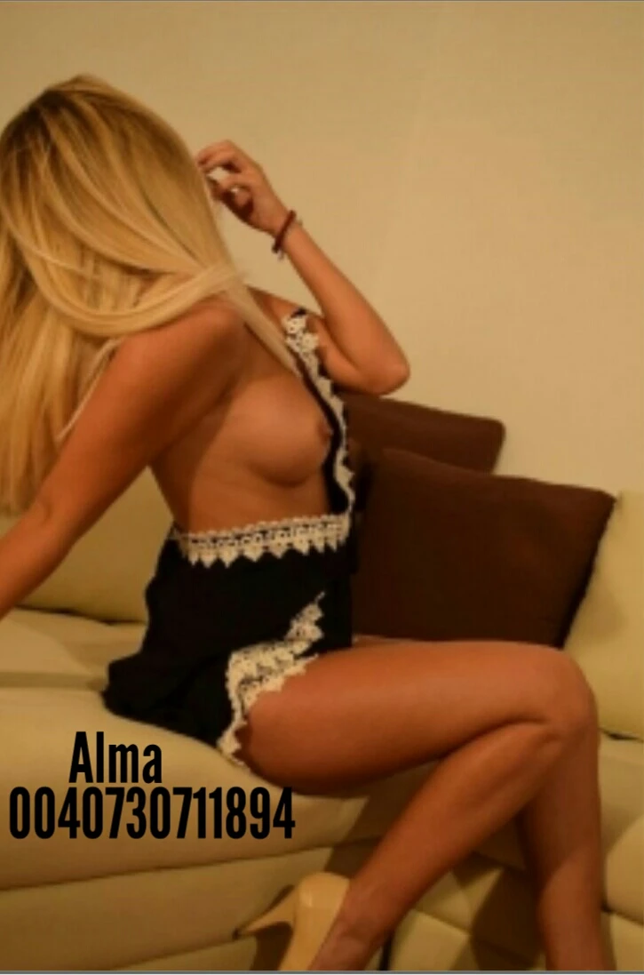 Alma – Romanian escort in Bucharest — 4 / 11