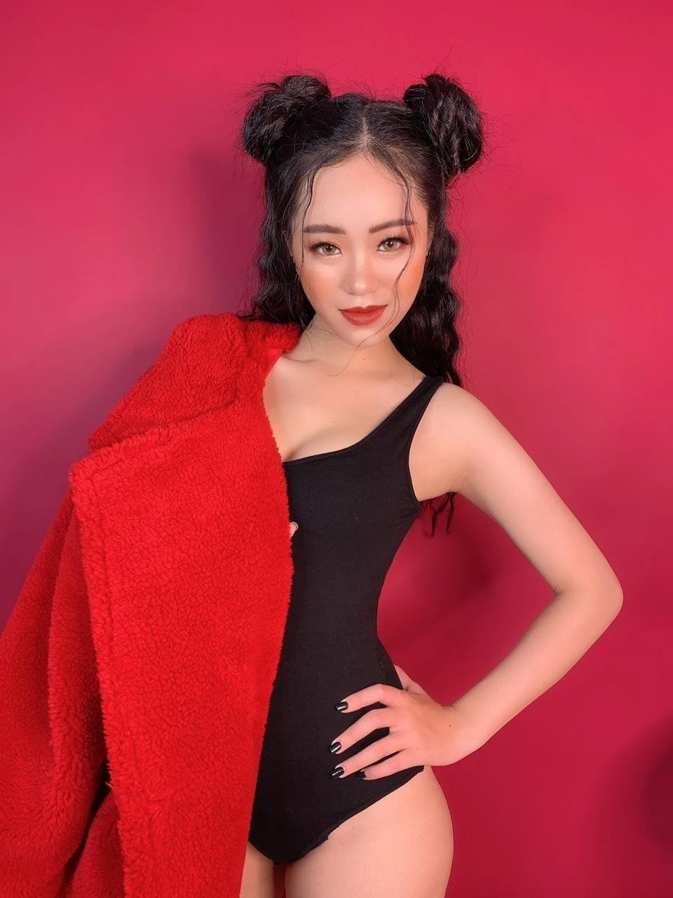 Min Student Escort – Vietnamese escort in Ho Chi Minh City — 2 / 12